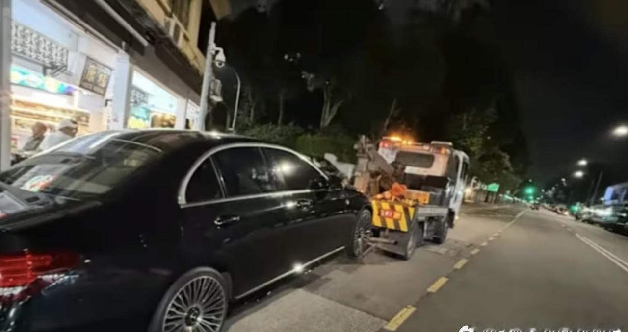 【“突感晕眩分不清左右” 新传媒电台DJ开车撞巴士】“庆幸当时有巴士，不然我可能