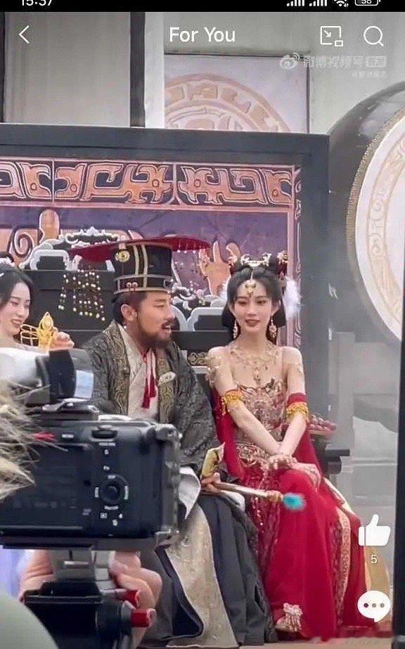 徐志胜的纣王，志胜红绿色盲[允悲]，孟姐这一身红在志胜眼里是啥样，孟子义的妲己。
