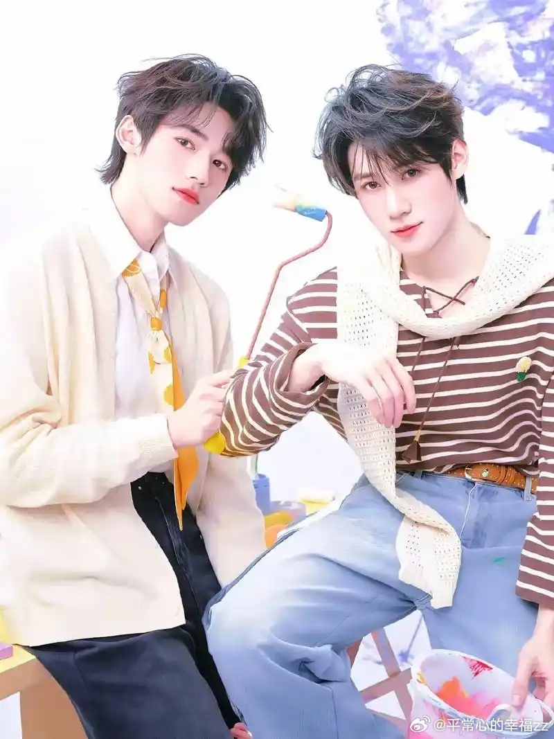 宋亚轩张真源疑似撞车热点观点﻿ 宋亚轩生日惊魂：22岁第一天，被私生追尾3月4日