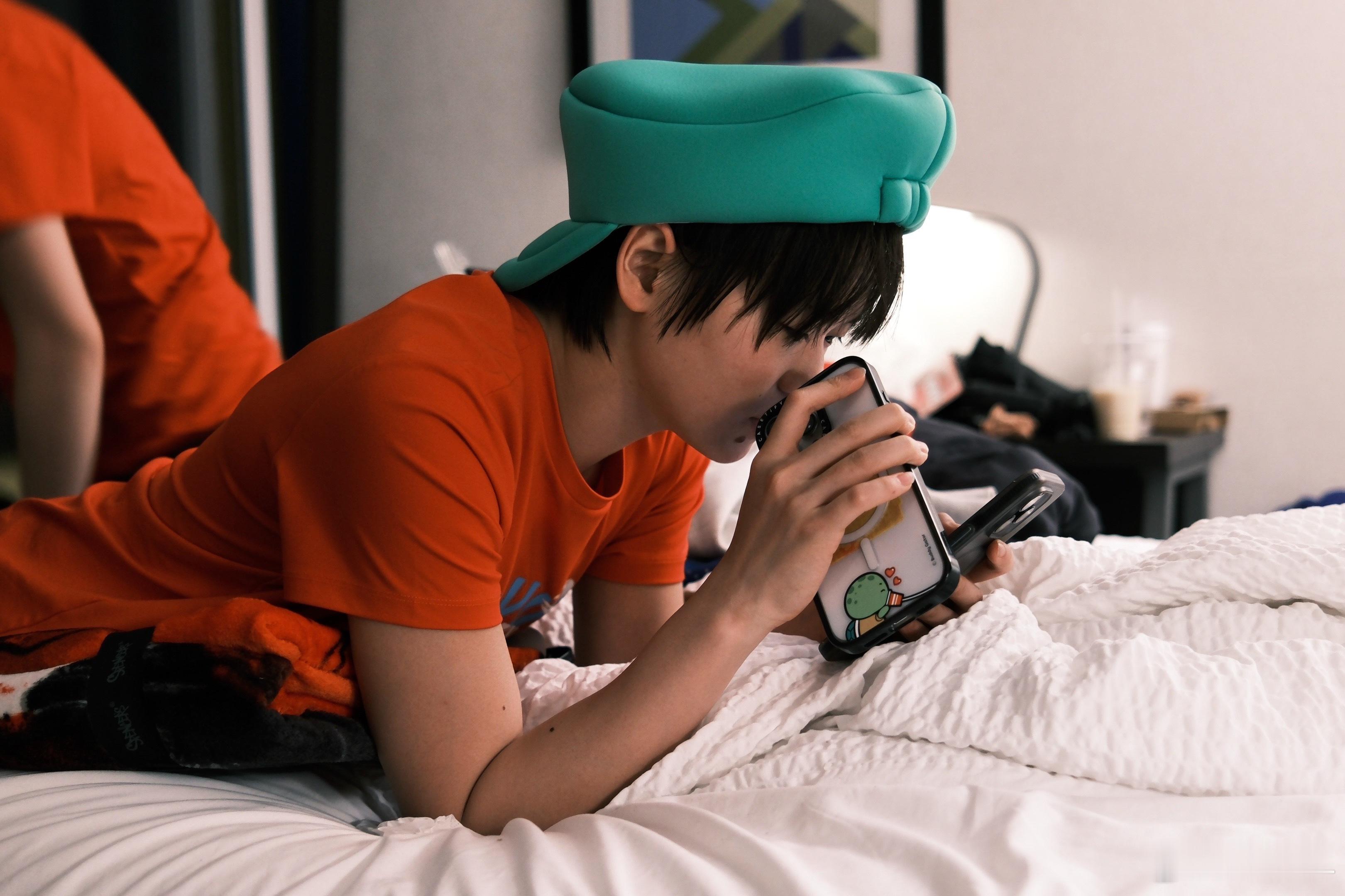 [好运连连][锦鲤附体][照相机] ​​​