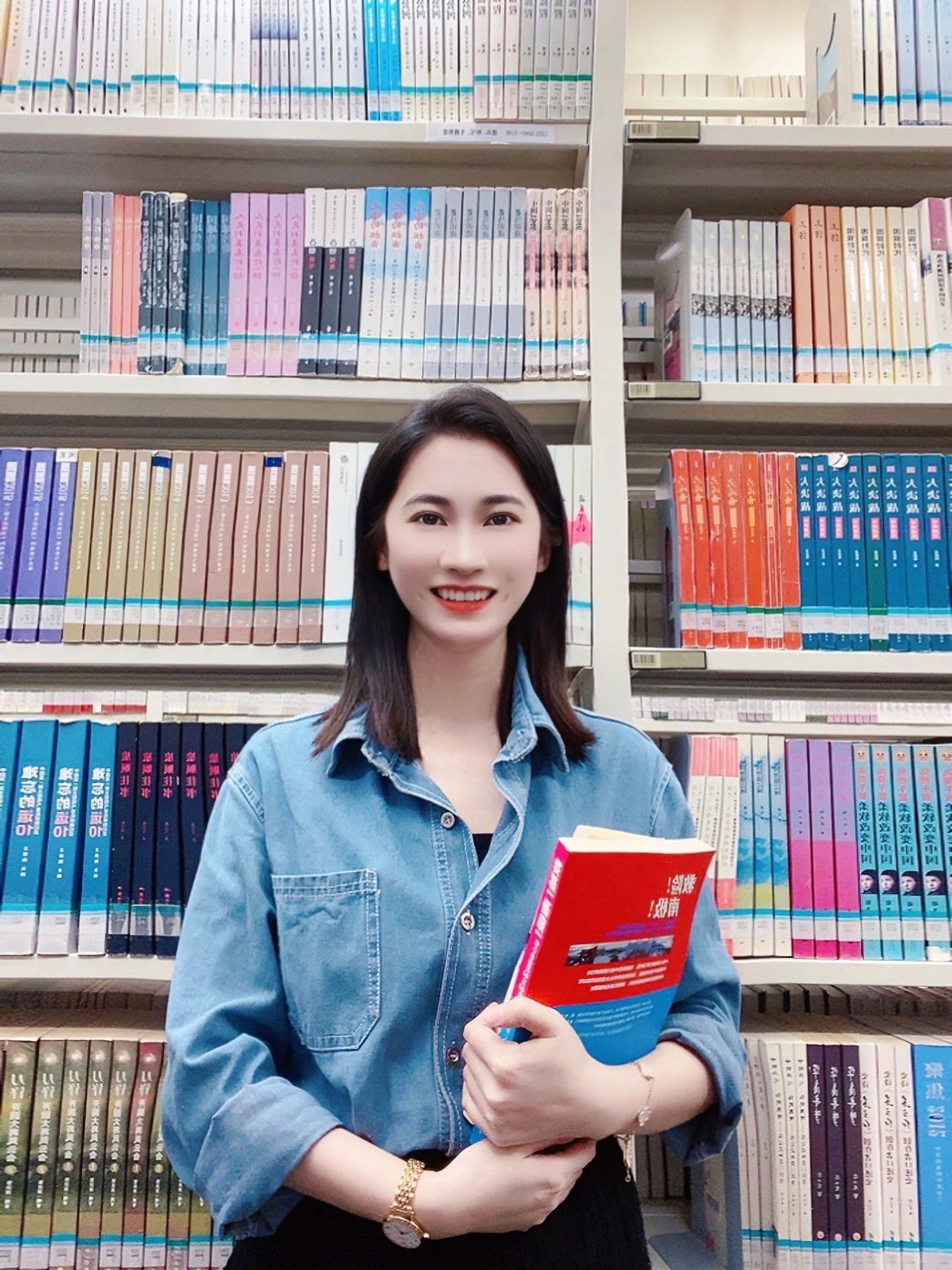 大家都说做自媒体很香，我却要劝你再想想