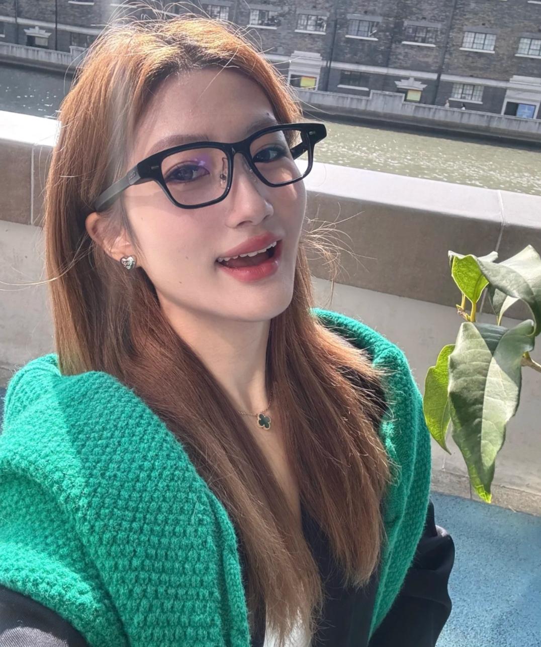 万万没有想到，连这个赛道，中国的产品也能在海外杀疯!
近日一则驻外记者的视频在网