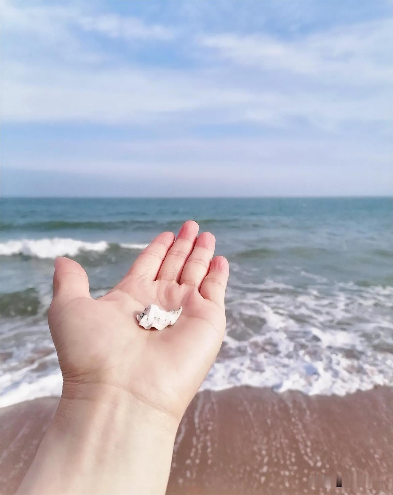 已经有将近两个月不吃猪肉了，不吃也不想，因为吃了也不香，吃了也影响健康，再听说这