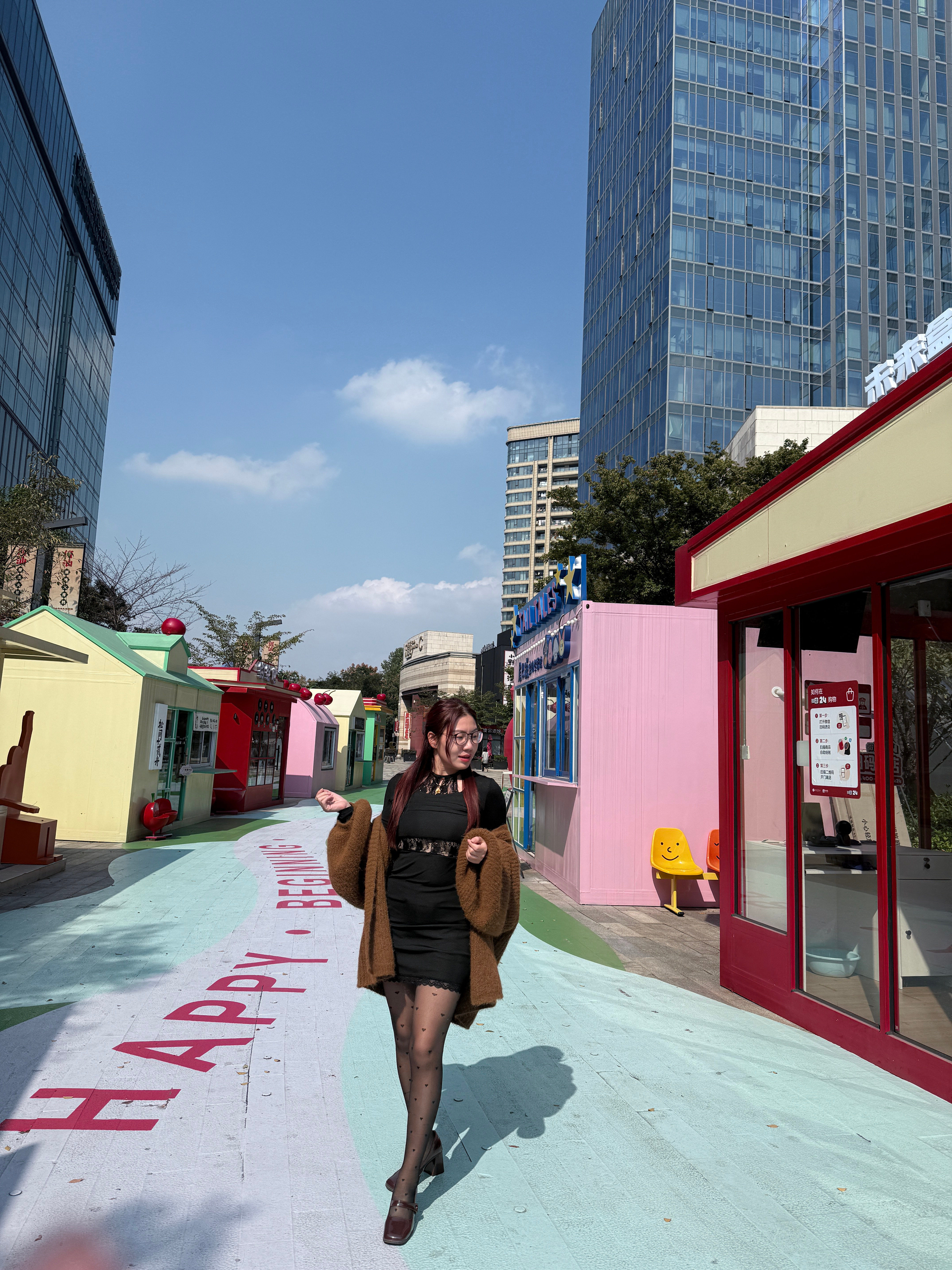 大太阳🌞车子年检总算过了破财消灾了  ​​​