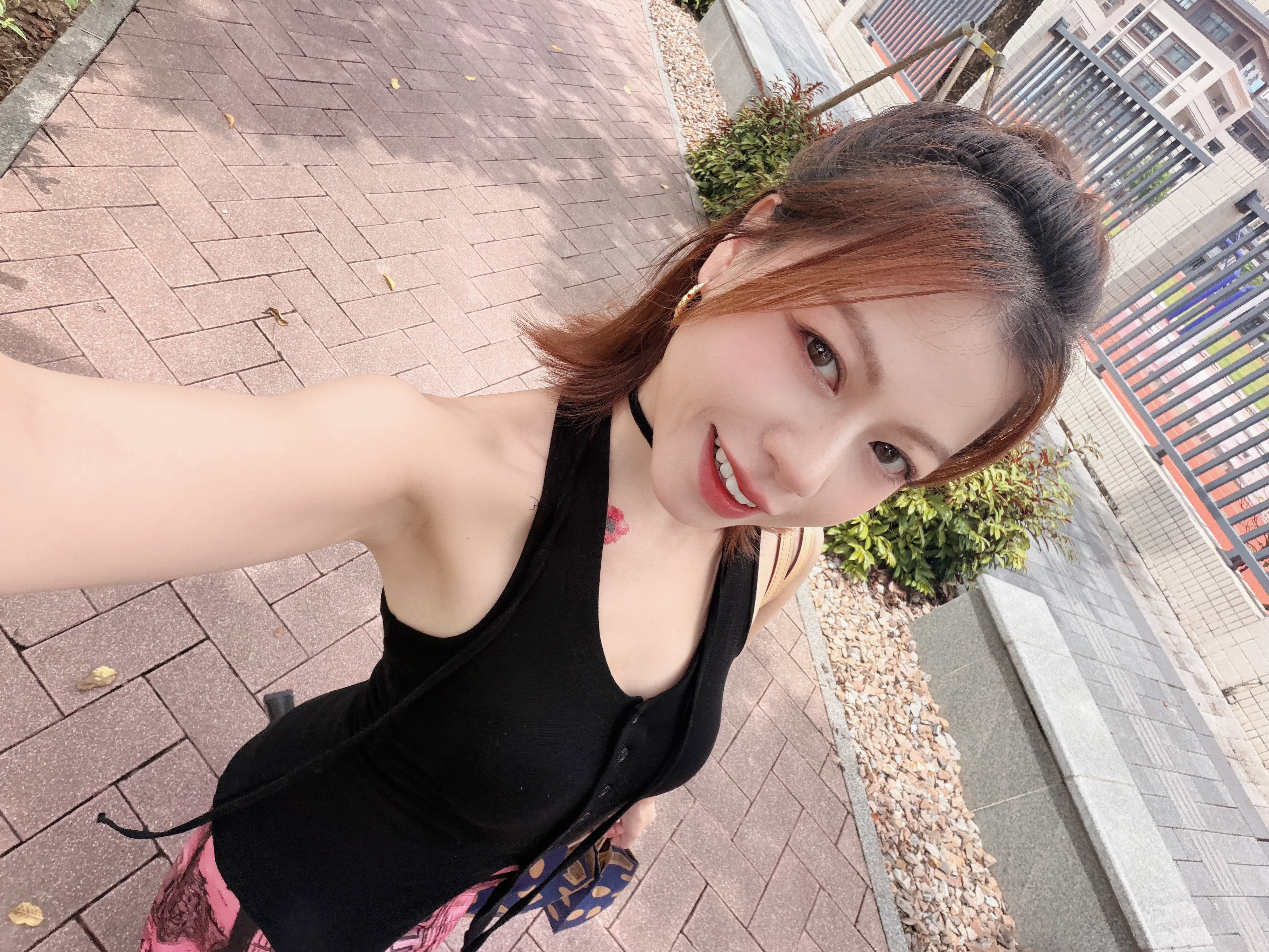 中午好呀~ ​​​