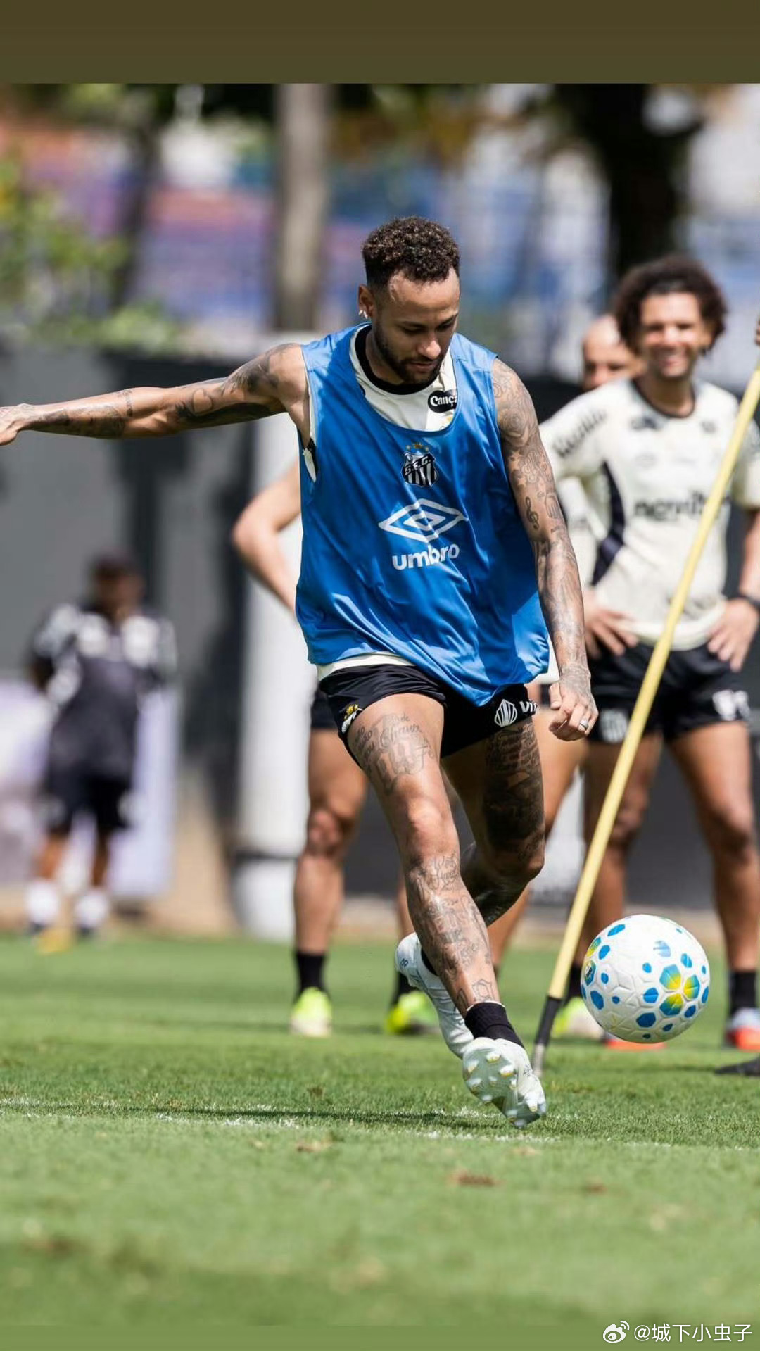 内马尔内马尔 训练的小蓝马！做该做的，做点好看的 