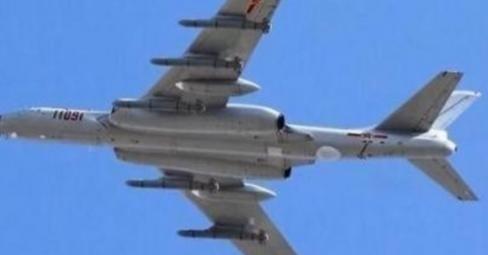 为何中国反复升级轰六轰炸机群？因为说白了，压根就是歪打正着，本来是技术不够，结果