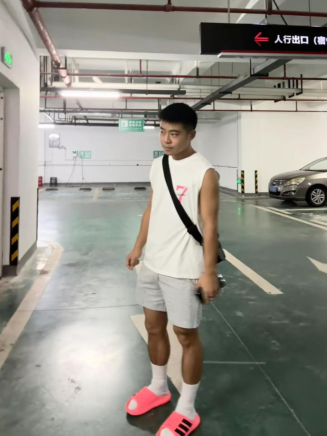 基础款ootd