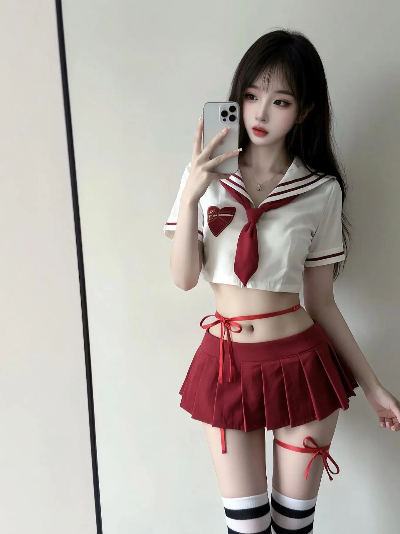 制服穿搭 可畏水手服 女大学生校园穿搭 dk穿搭 對鏡拍