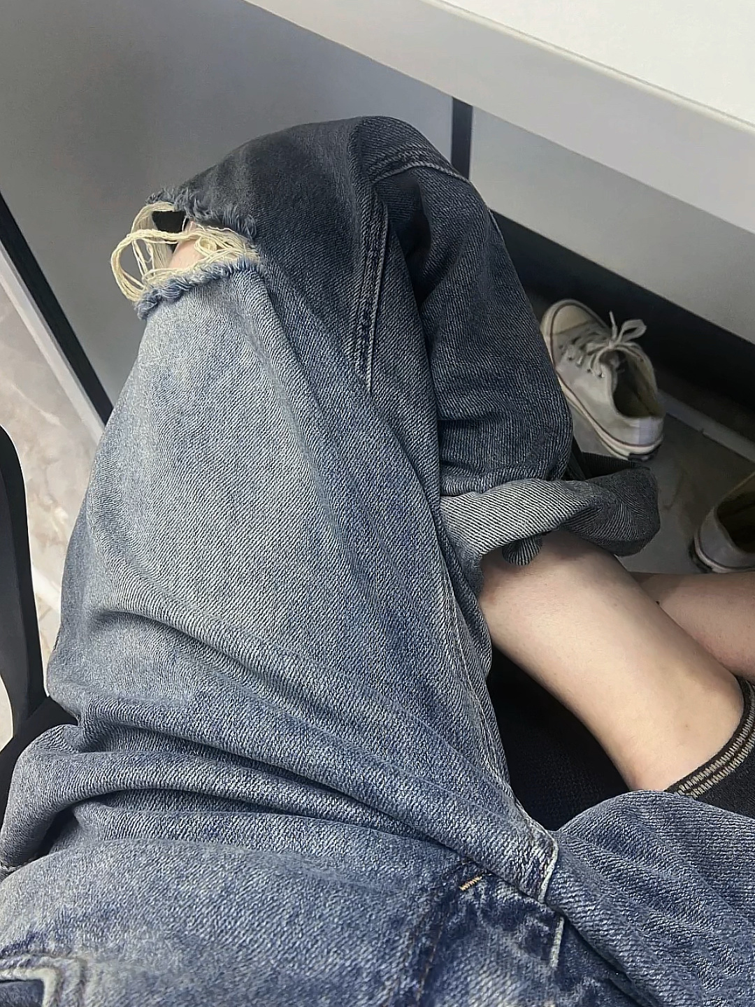 #电影消失的她##青春许愿季# 其实感情不伤人，伤的都是重感情的人，用心没有错，