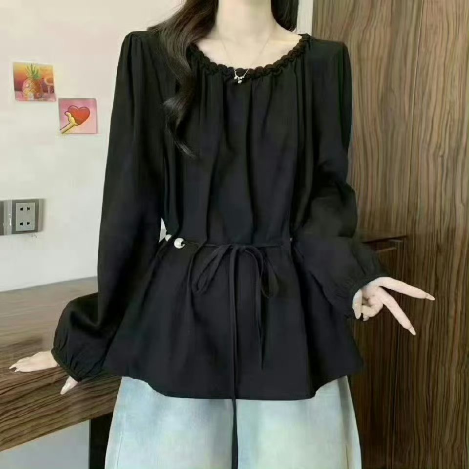 兴趣创作计划时尚篇初秋懒人穿搭天花板！衬衫+白阔腿裤美到不用动脑🍂 刷到这件设