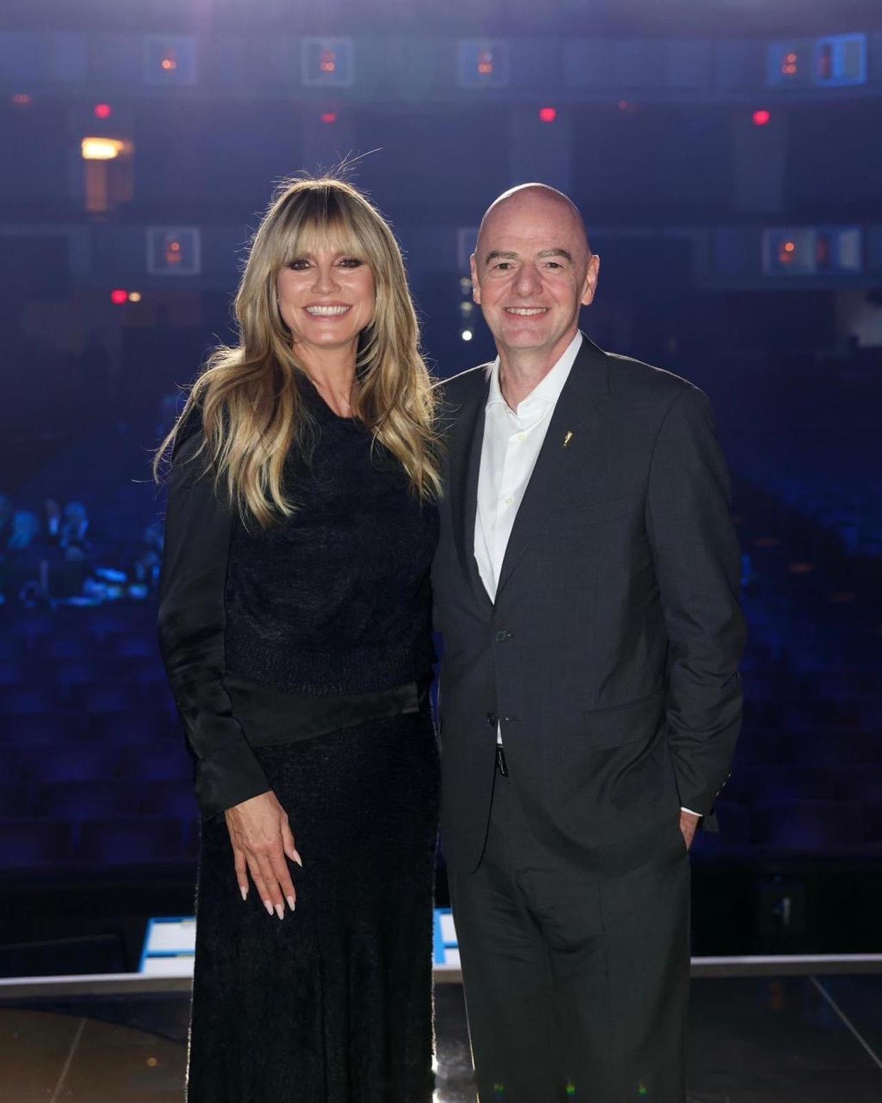 世界杯抽签 海蒂已经抵达2026世界杯抽签现场啦，开始彩排，与FIFA国际足联主