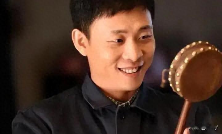 零绯闻十九年，全网找不到一张合照，他们到底在隐瞒什么？
张译和钱琳琳结婚19年，