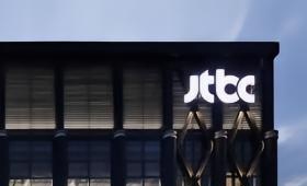 韩国JTBC电视台在世界杯赛事期间宣布债务违约并申请重整，此事件反映了体育版权市