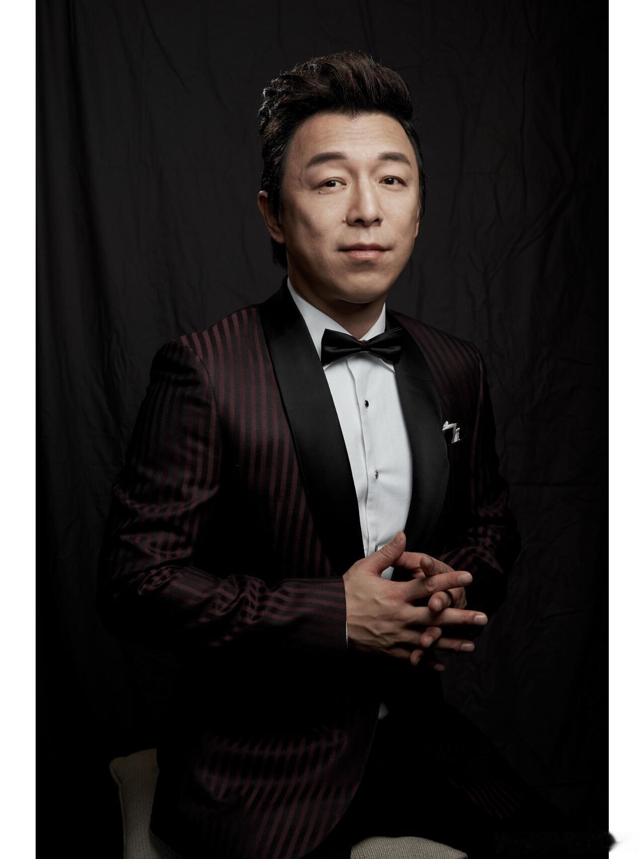 求郭麒麟黄渤马思纯来我家一趟黄渤老师一进门那袋“儿童套餐”，瞬间把我看馋了，能不