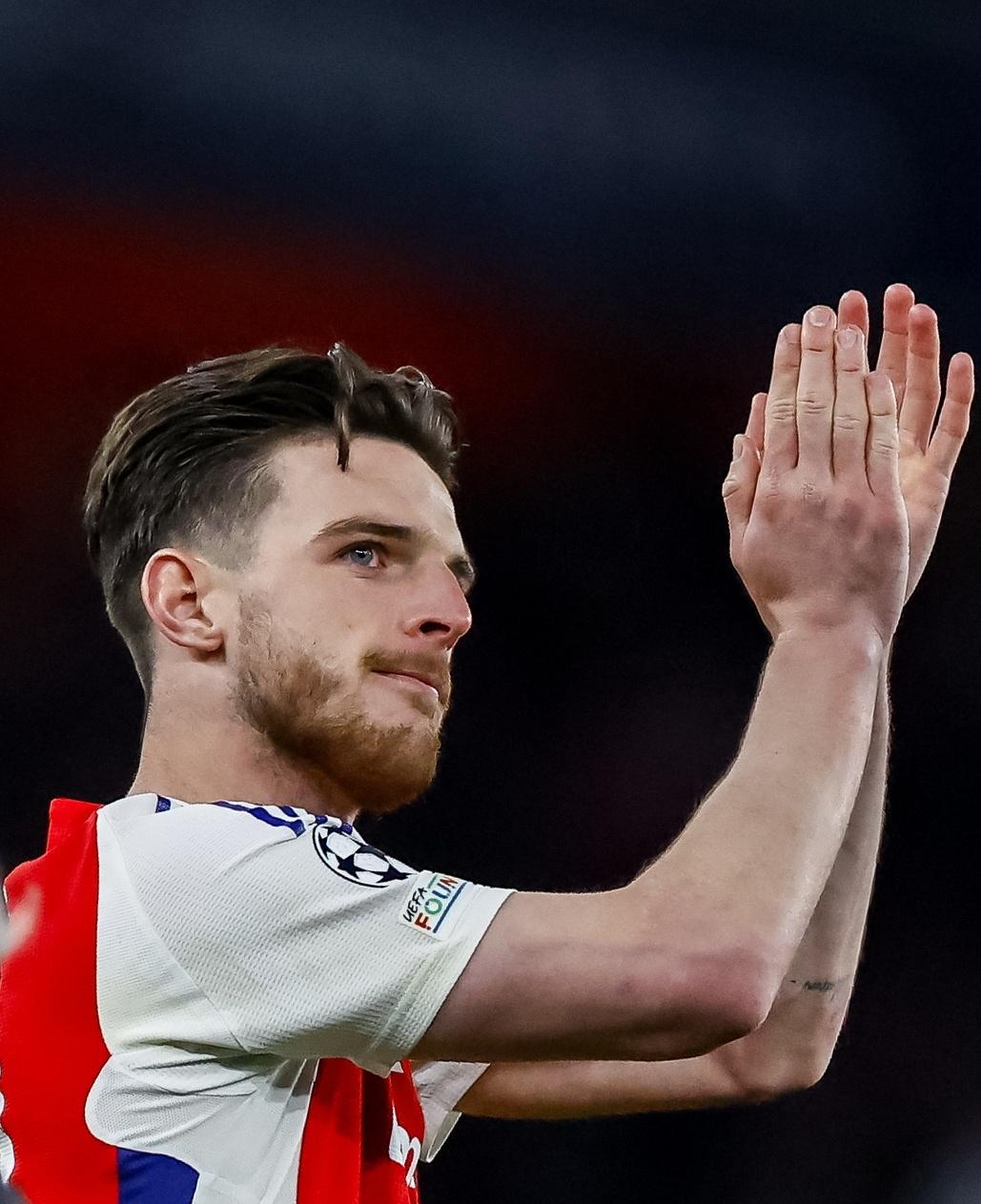 我感觉赖斯这个赛季好像越来越爆脾气，以前场上都从不顶牛，被搞小动作也是一笑置之，