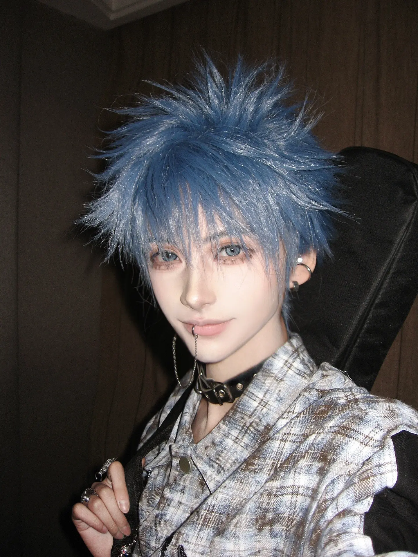 你要超越莲，真一。BLAST最年轻的贝斯手