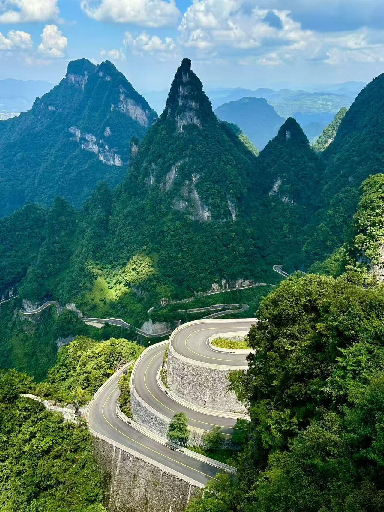 张家界天门山攻略｜登上天界仙境☁️看完云海攻略！
📍张家界·天门山国家森林公园