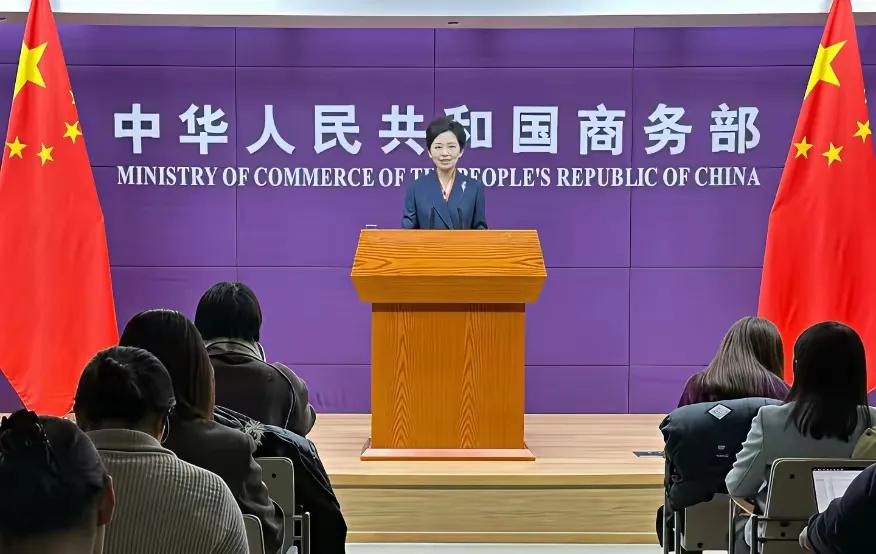 这波反制太解气了！中国直接对日本下狠手，禁止1038种两用物项对日出口，精准拿捏