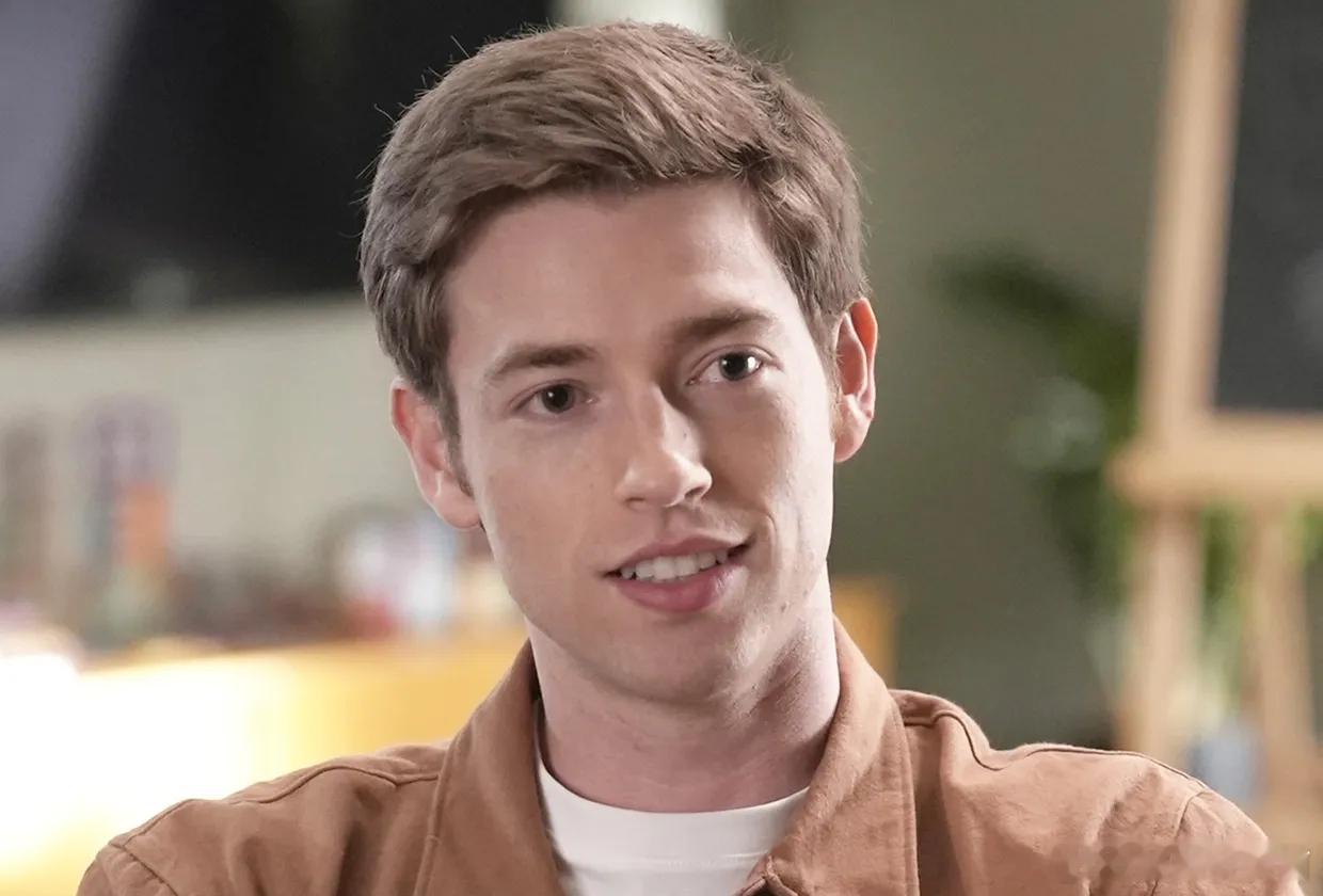 【《紧急呼救：孤星》升一常驻】TVLine消息，Jackson Pace升为《紧