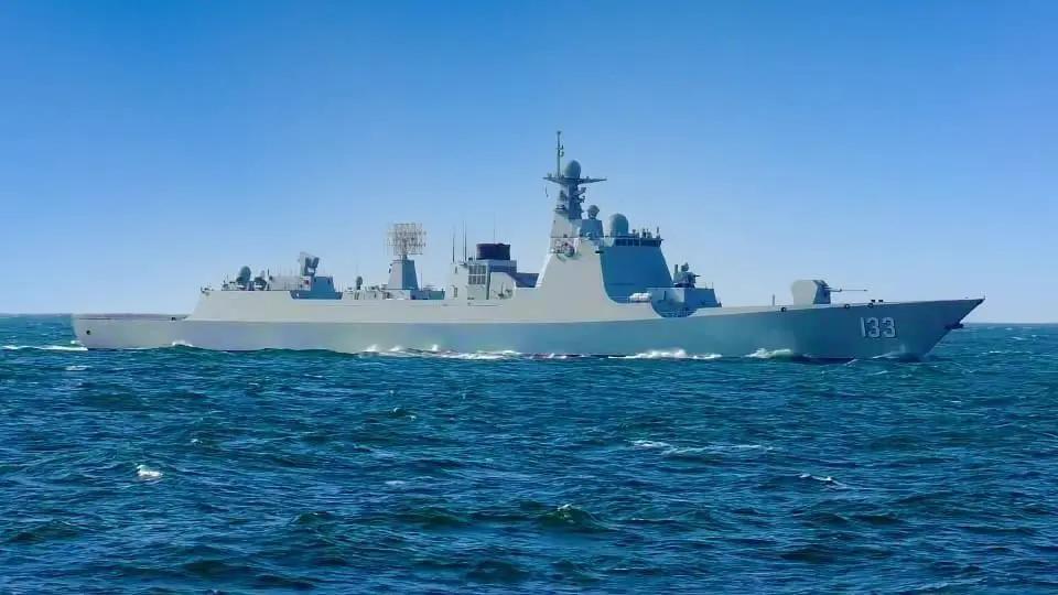 4月19日，中方对日舰的第一波犀利反击来了！

当天，052DL改进型导弹驱逐舰