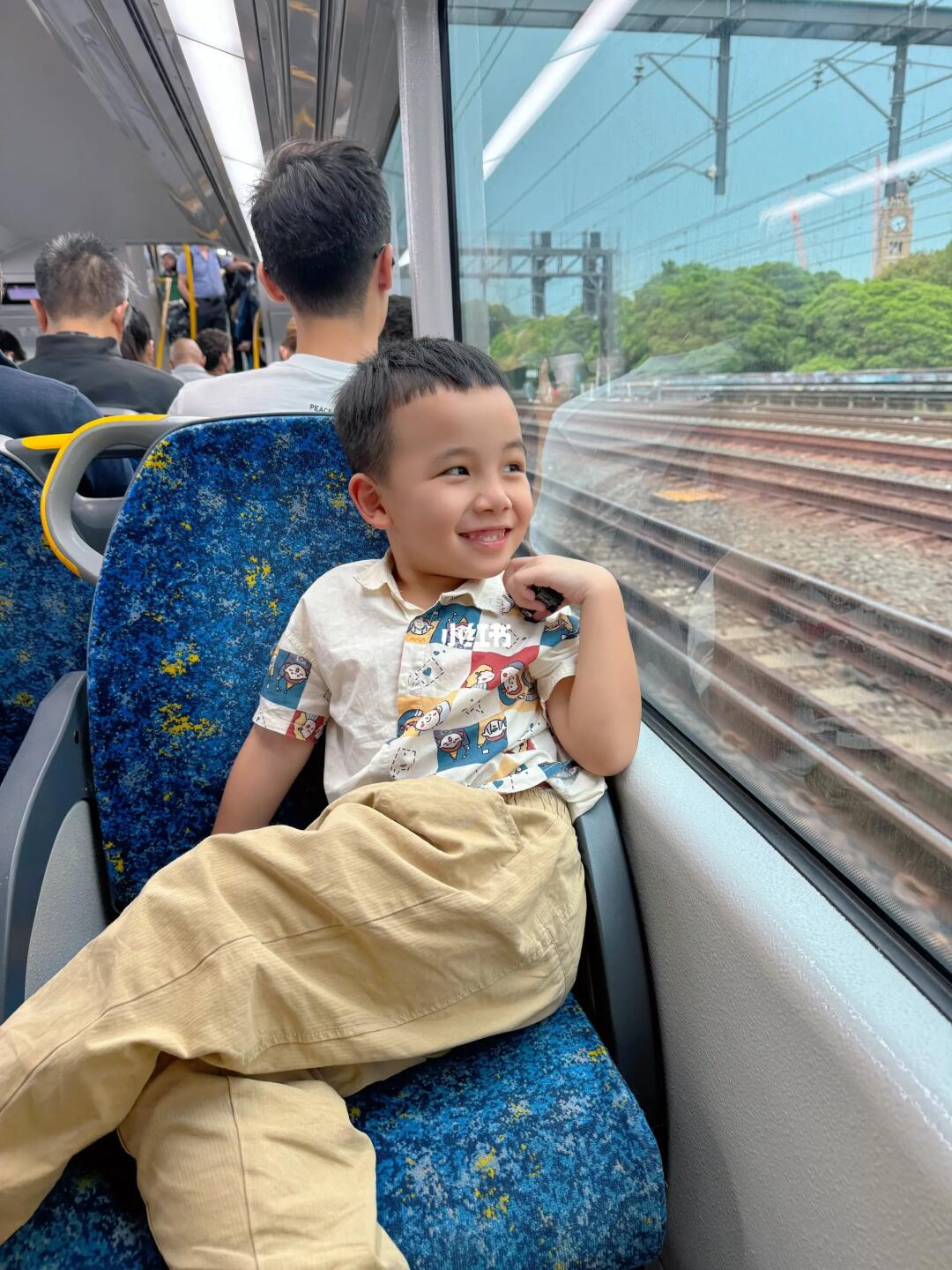 如果你也有儿子，请把他养得自由且生猛