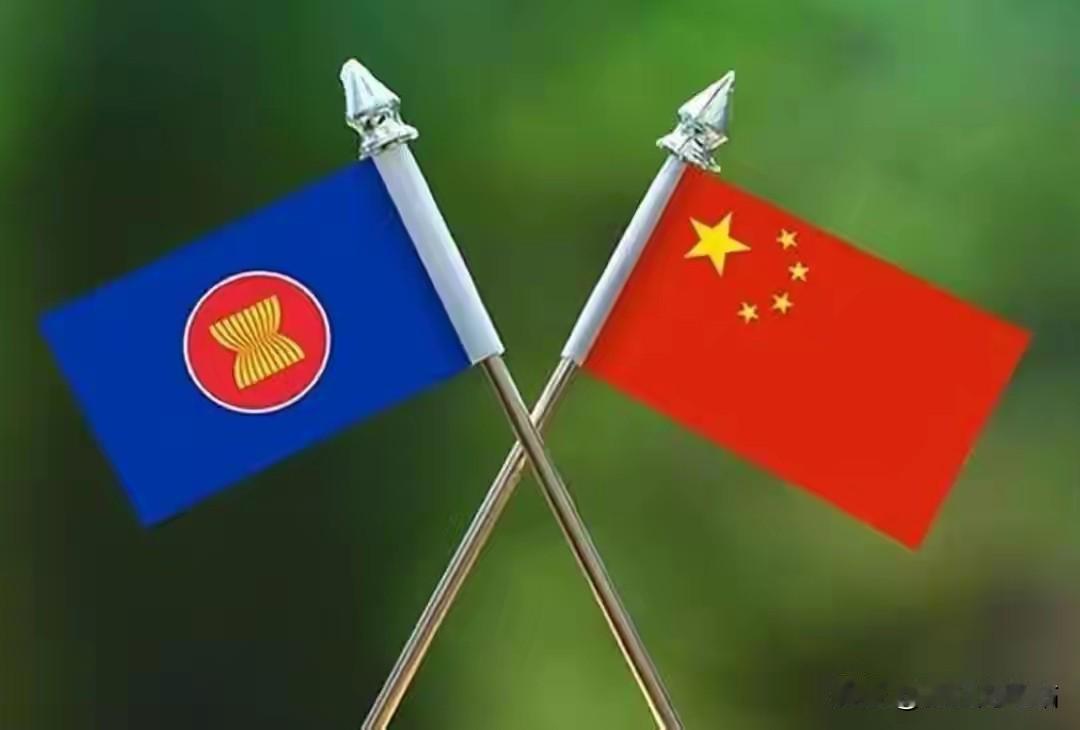 风向突变！美防长罕见软化措辞，日菲加紧南海捆绑，中方一招破局
 
近期亚太地缘局