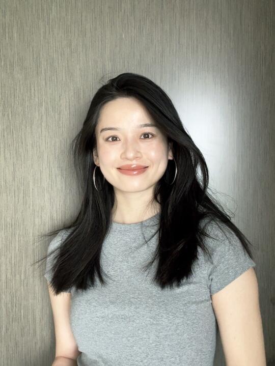 越素越美丽