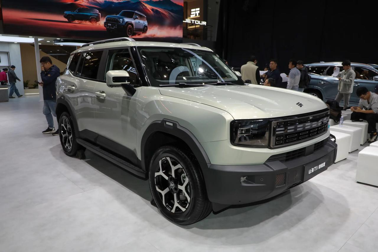 🚗 新手买车攻略
下面是给汽车小白的买车费用全拆解+避坑指南，把从裸车到落地的