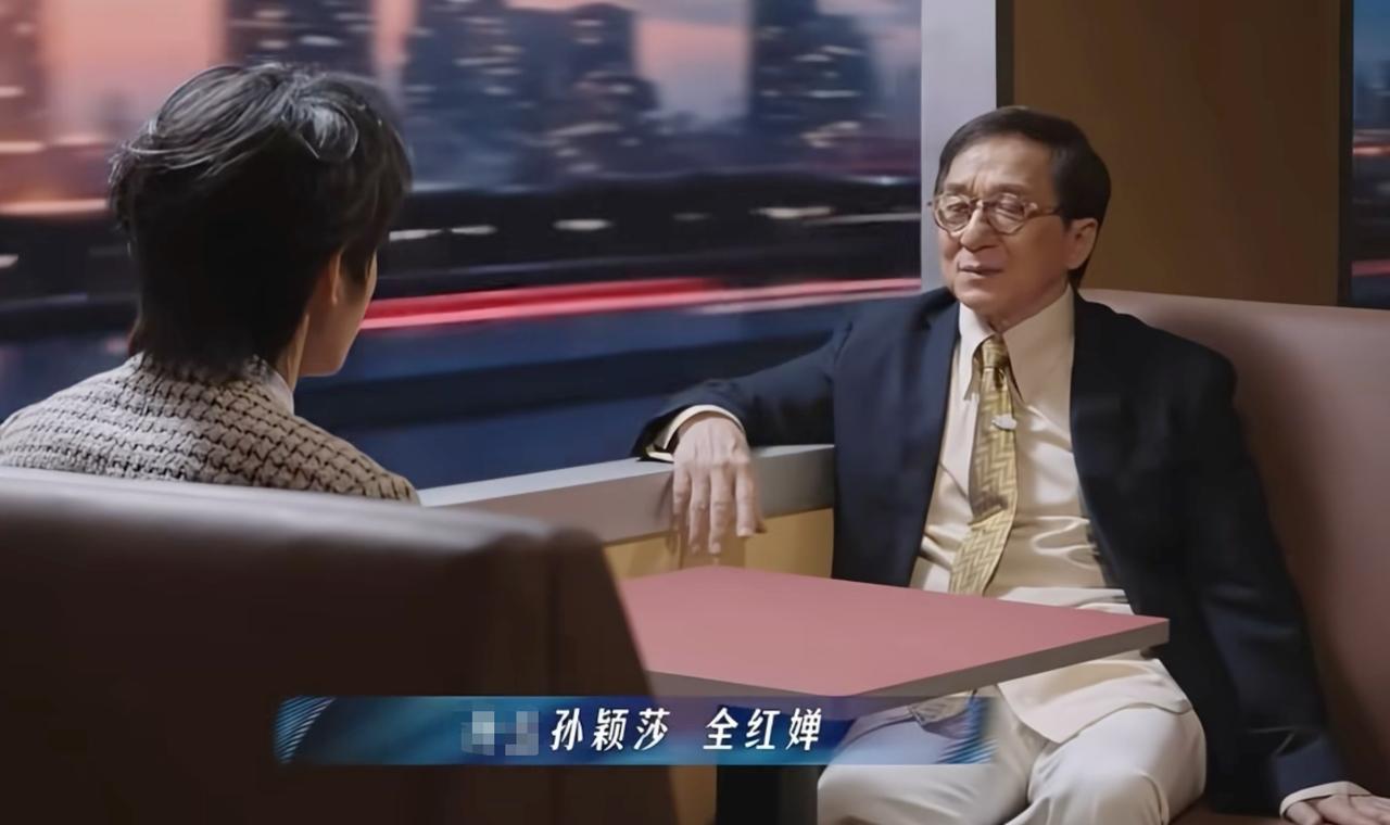 孙颖莎是我偶像！原来成龙大哥也喜欢莎莎，节目中点名表扬太给面了。

在成龙看来，