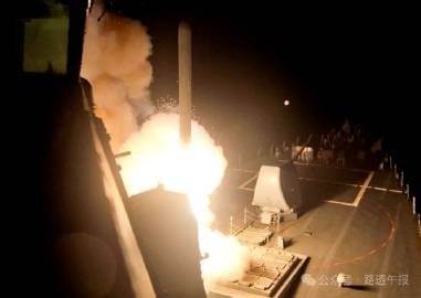 特朗普：暂不考虑向乌军提供战斧导弹<br /><br />美国总统特朗...