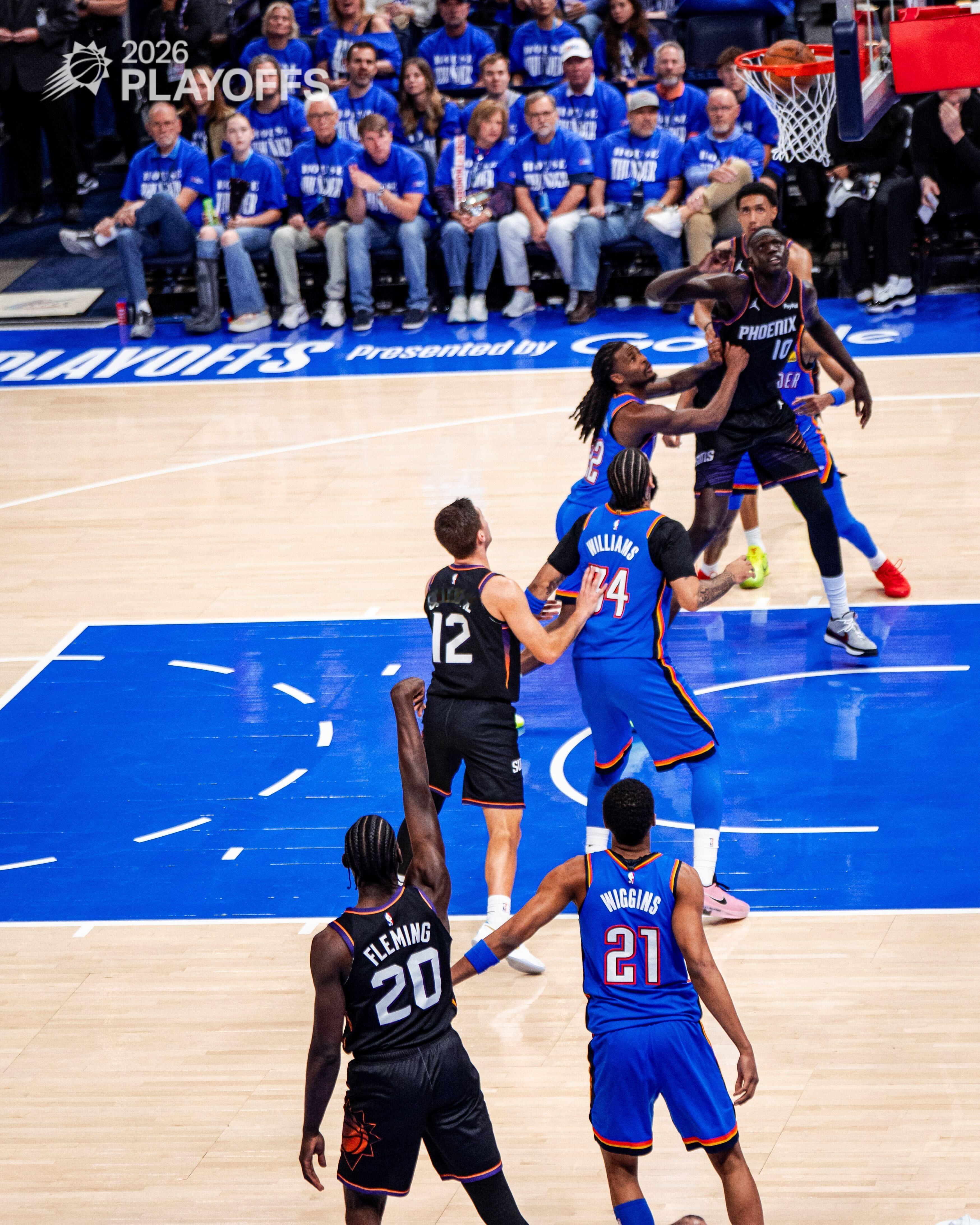 FLM上场，直接命中三分！👌菲尼克斯太阳 ｜太阳vs雷霆