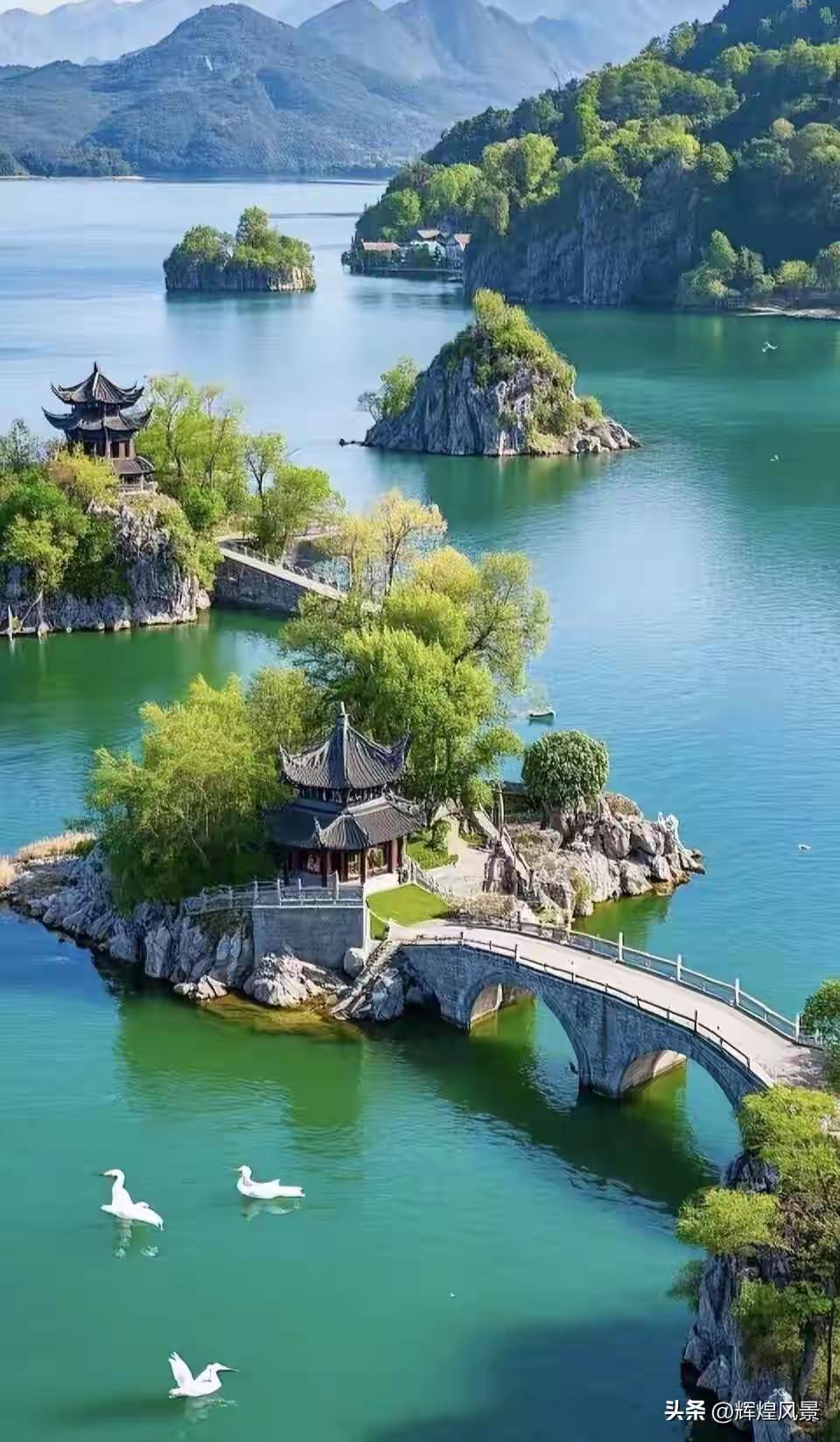 优美山水画，令人眼前一亮。