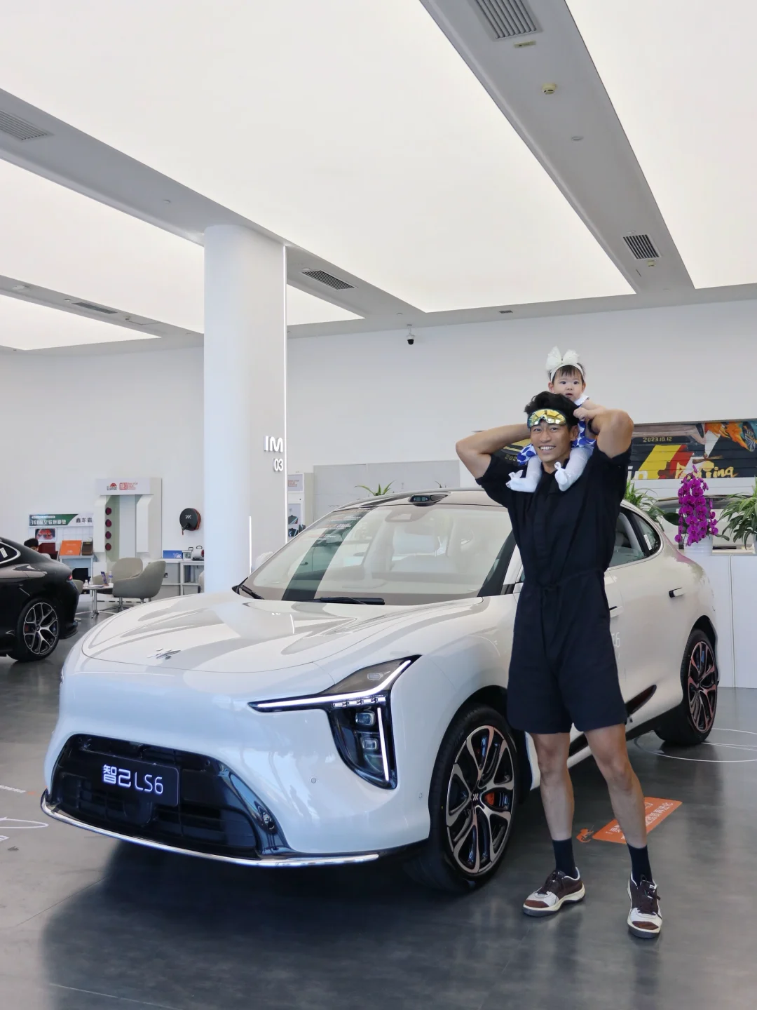 一辆让193cm体育生与20后小朋友都哇塞的车