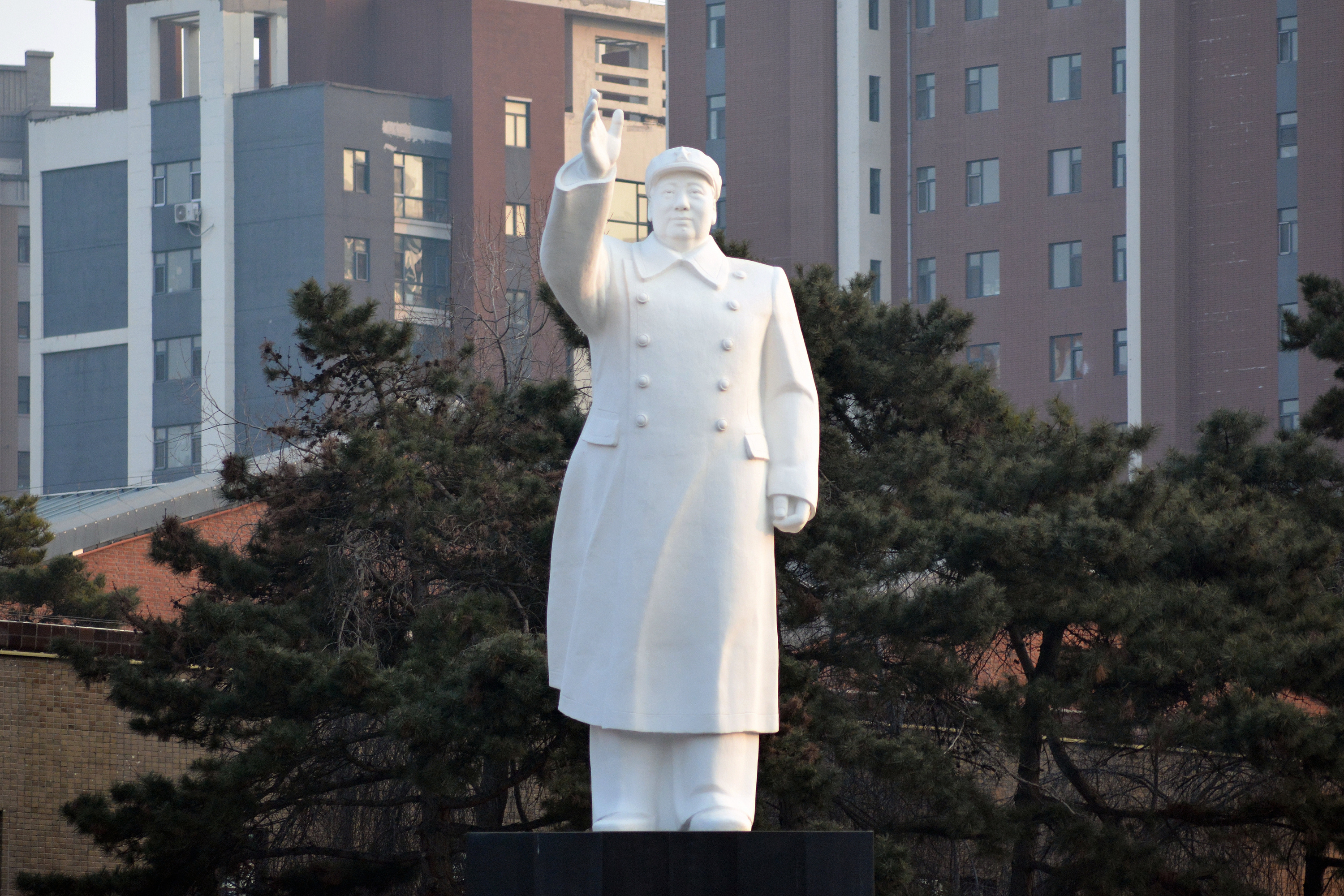 132年前的今天，神行至韶山冲，对刚刚降临于中华大地的新王，世界最大族群的领袖，