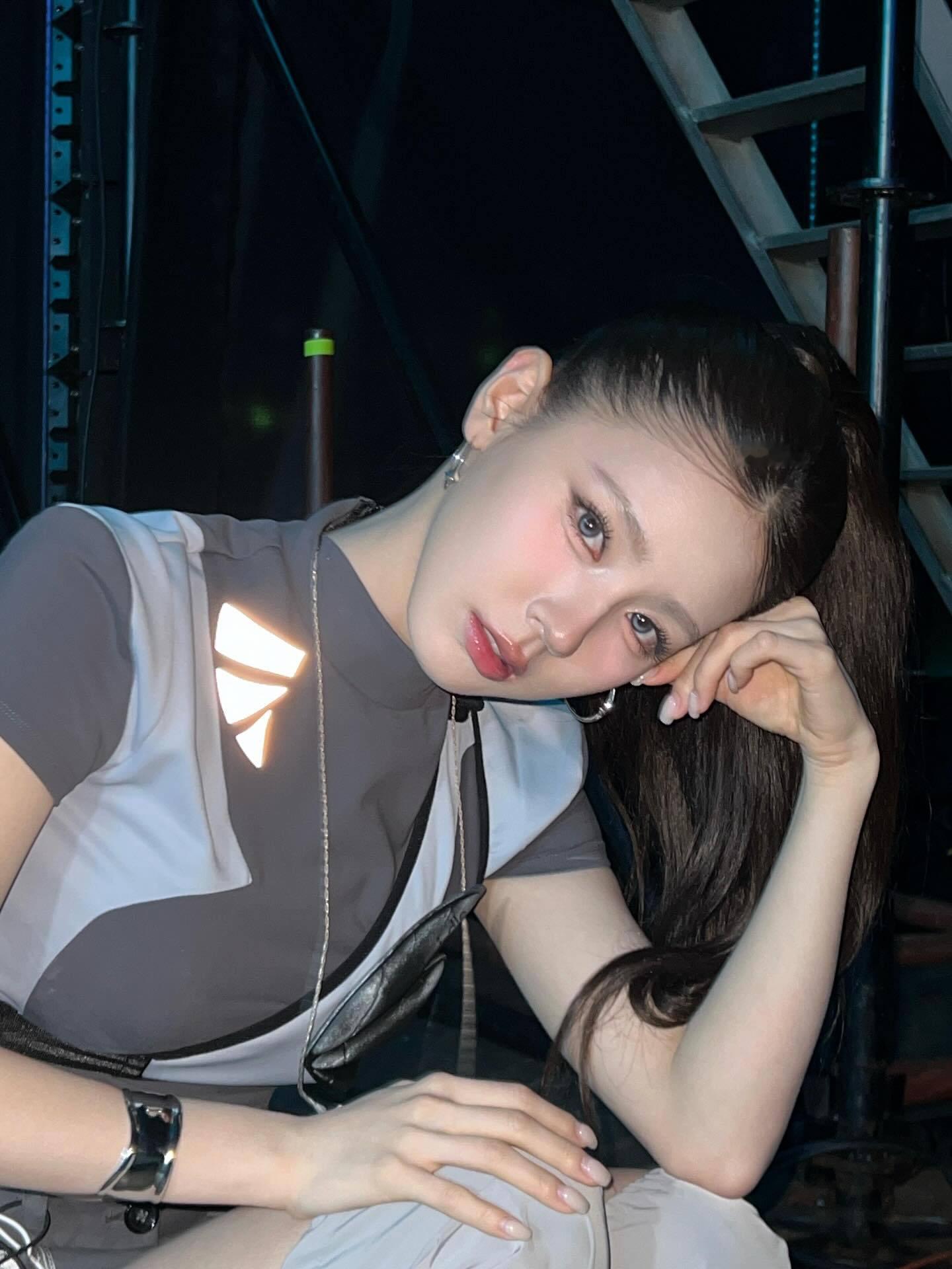 🖤🛝*赵美延 ​​​