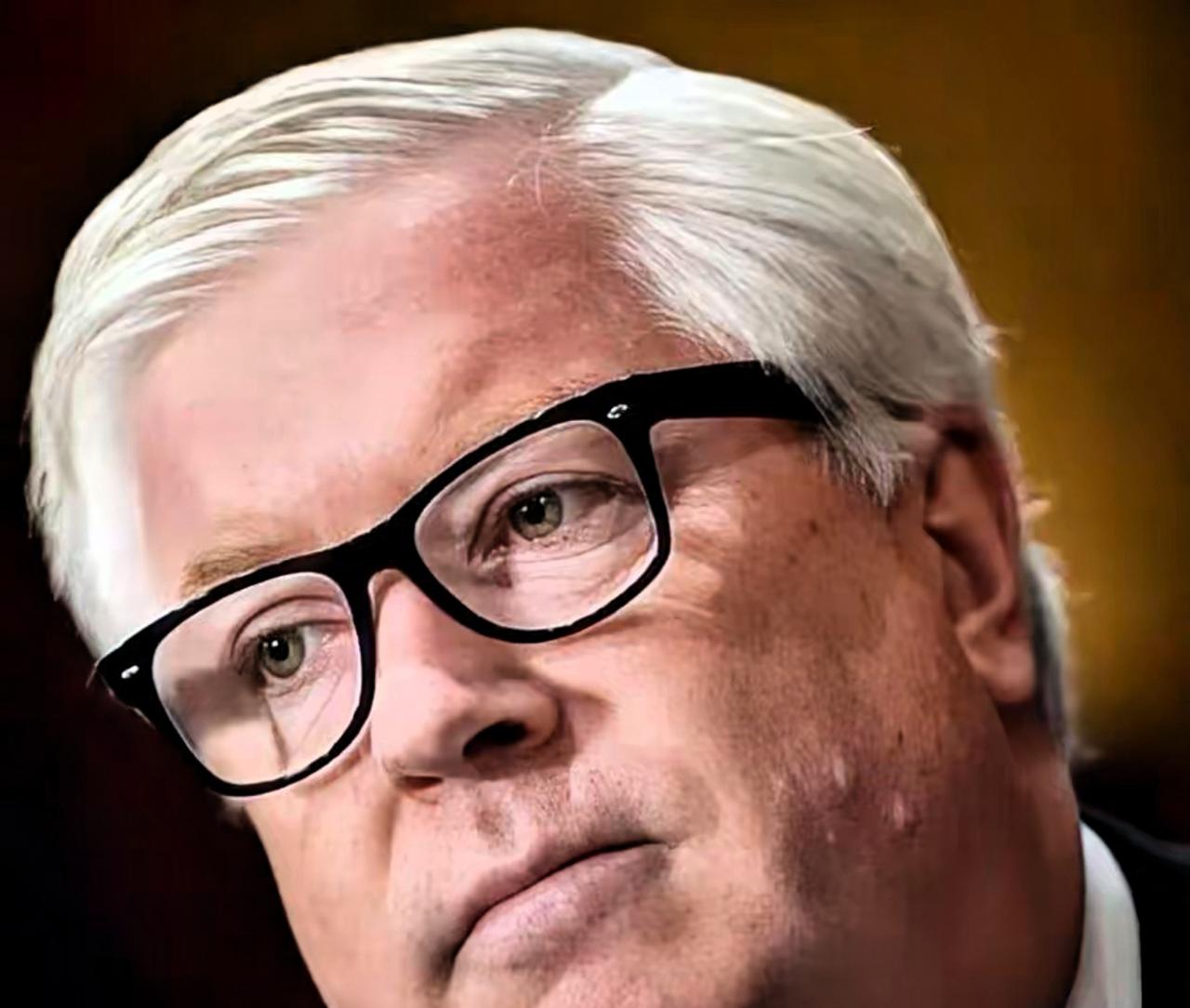 果不其然。
​​美国驻日使团突然表态了。
​​这次是围绕日本政界人物高市早苗的涉