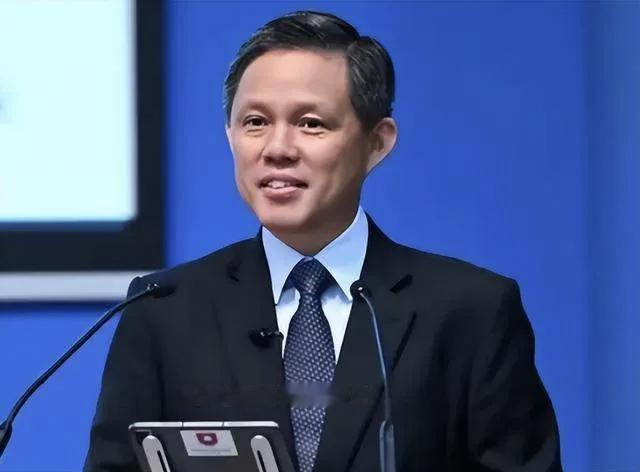 新加坡在助纣为虐
★新加坡是个700多平方公里、600多万人口的弹丸小国。首都是