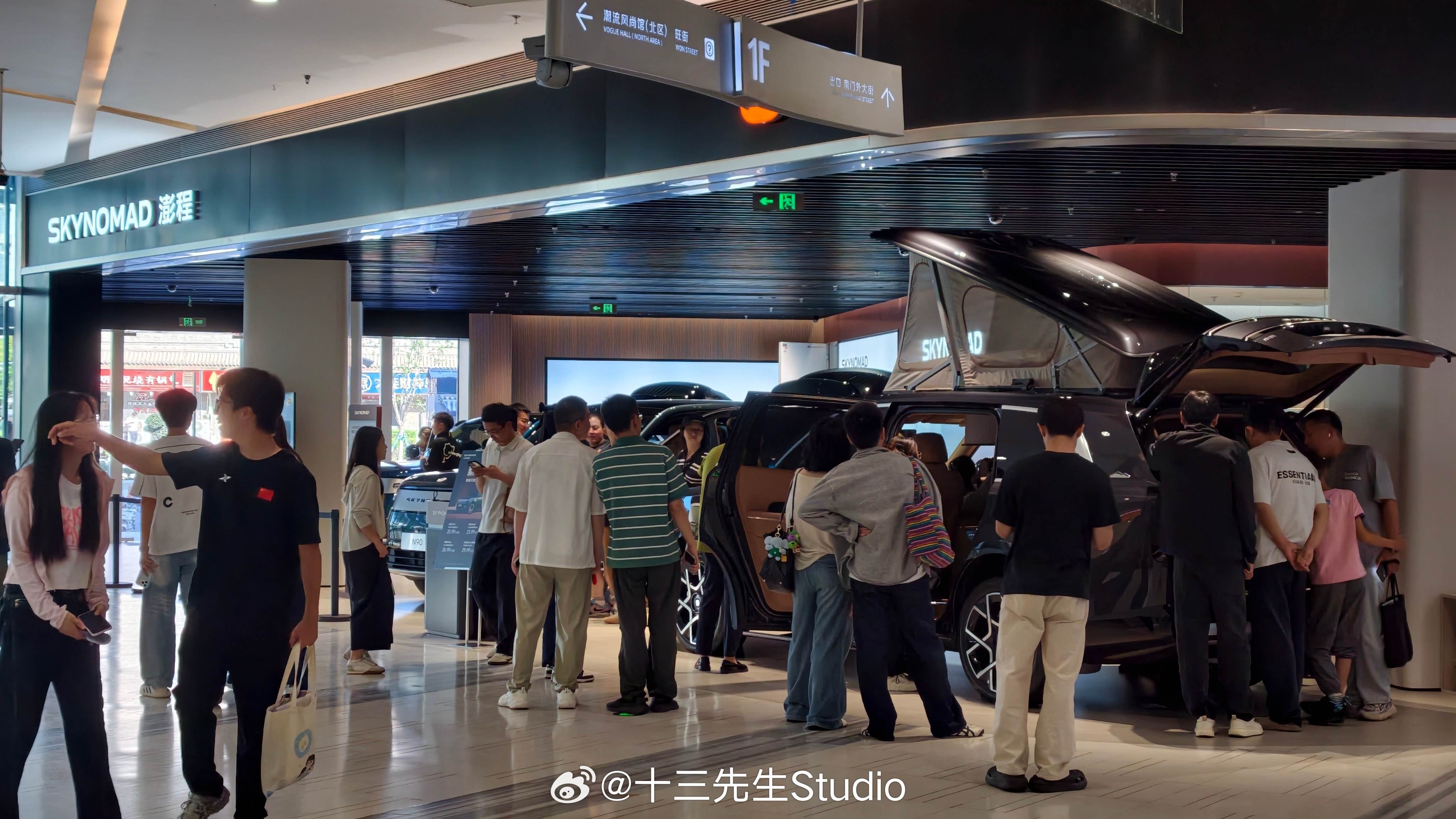 澎程这人啊，乌泱乌泱的，的确是现象级的爆款产品skynomad小米澎程 ​​​