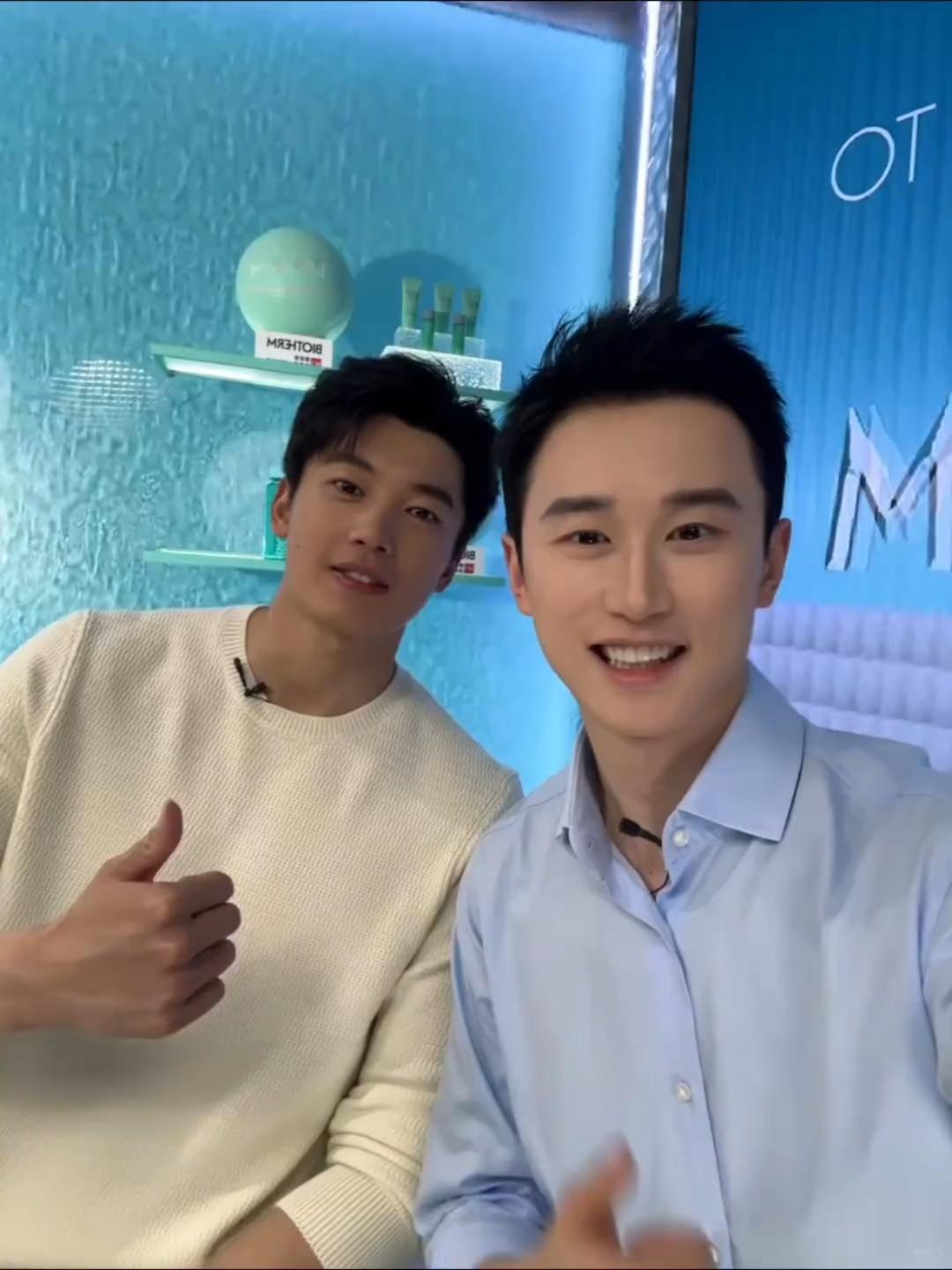 SWim进行时 『9186』20251227 碧欧泉直播合照掉落下班打卡cr🍠