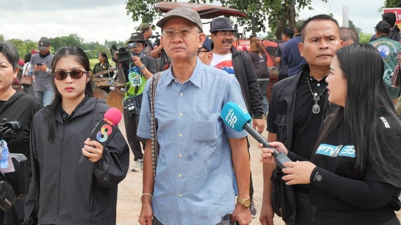 泰柬边境局势 今天，泰国极端分子维拉克索姆、克瓦基及其支持者在泰柬边境聚集，要求