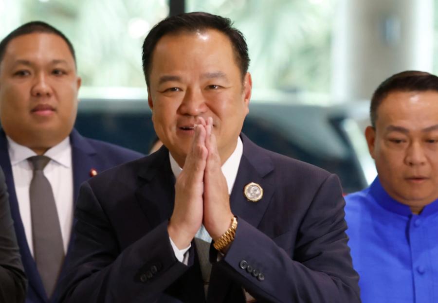 泰国总理放狠话：要死回家去死，不必来泰国死。
 
9月17日上午，泰国总理兼内政