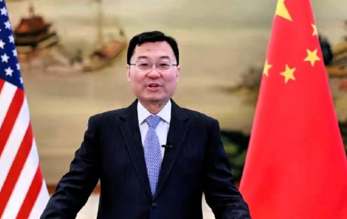 中美联手消灭日本，高市早苗这次要彻底坐不住了，咱们把军国主义是否应该存在的问题抛