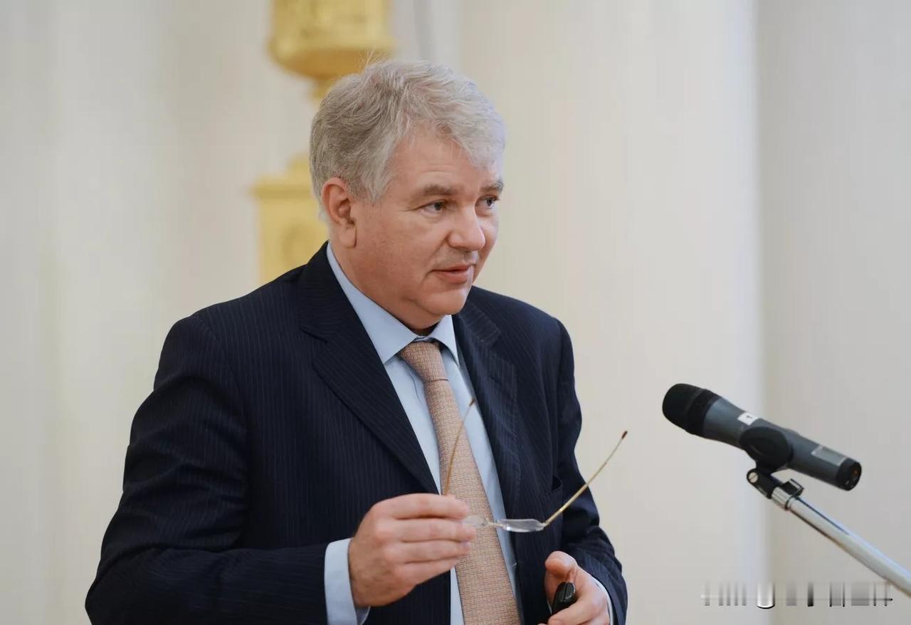 【俄驻法使团：法国的提议完全脱离实际情况，主动会失败】
巴黎时间2026年4月2