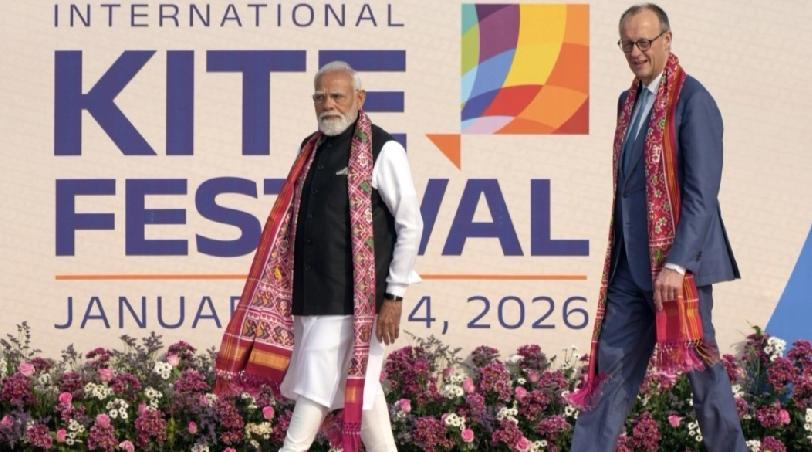 印度古吉拉特邦国际风筝节每年都会传出风筝线割喉的致命意外，有一宗格外触目惊心。在