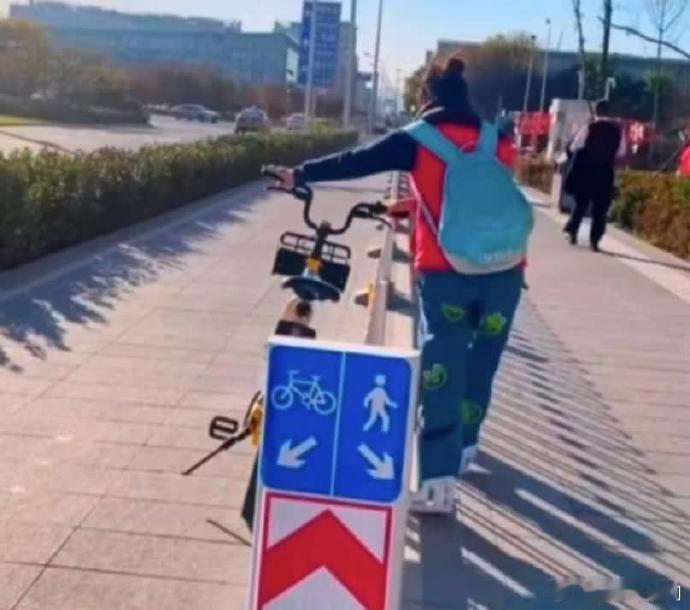 城里规矩真多！ 