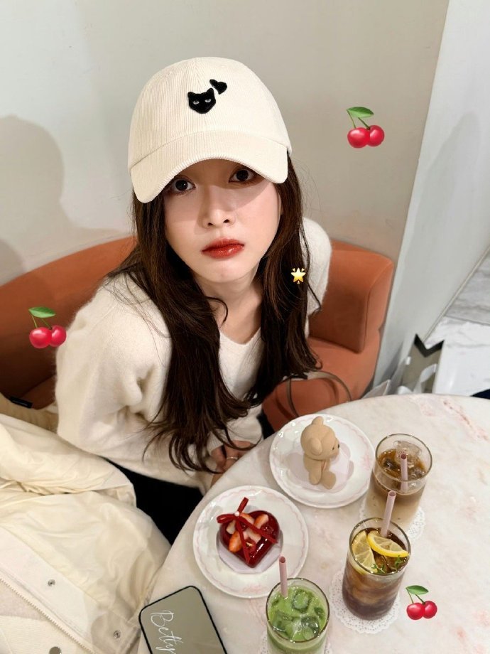 吴宣仪你好聊天 