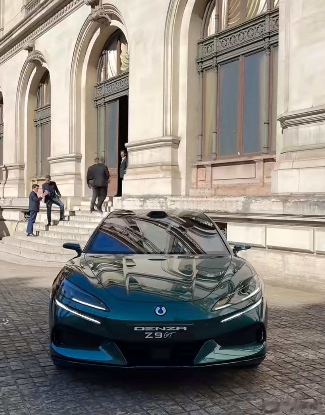 中国优雅巴黎绽放巴黎歌剧院 × 腾势Z9GT中国旗舰，震撼欧洲！从此GT格局，由