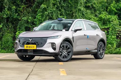 20万出头买岚图知音，新车后驱乾崑版和二手高配怎么选？
 
如果预算放在20万出