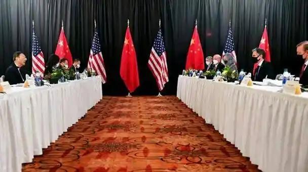 中国为啥不摧毁美国霸权，美国为啥不愿与中国决裂？
 
中美这对“欢喜冤家”，在国